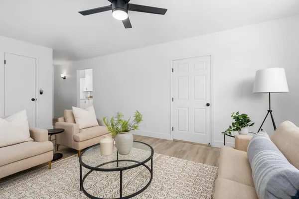 $469,900 | 2627 Stanford Avenue, Clovis, CA 93611