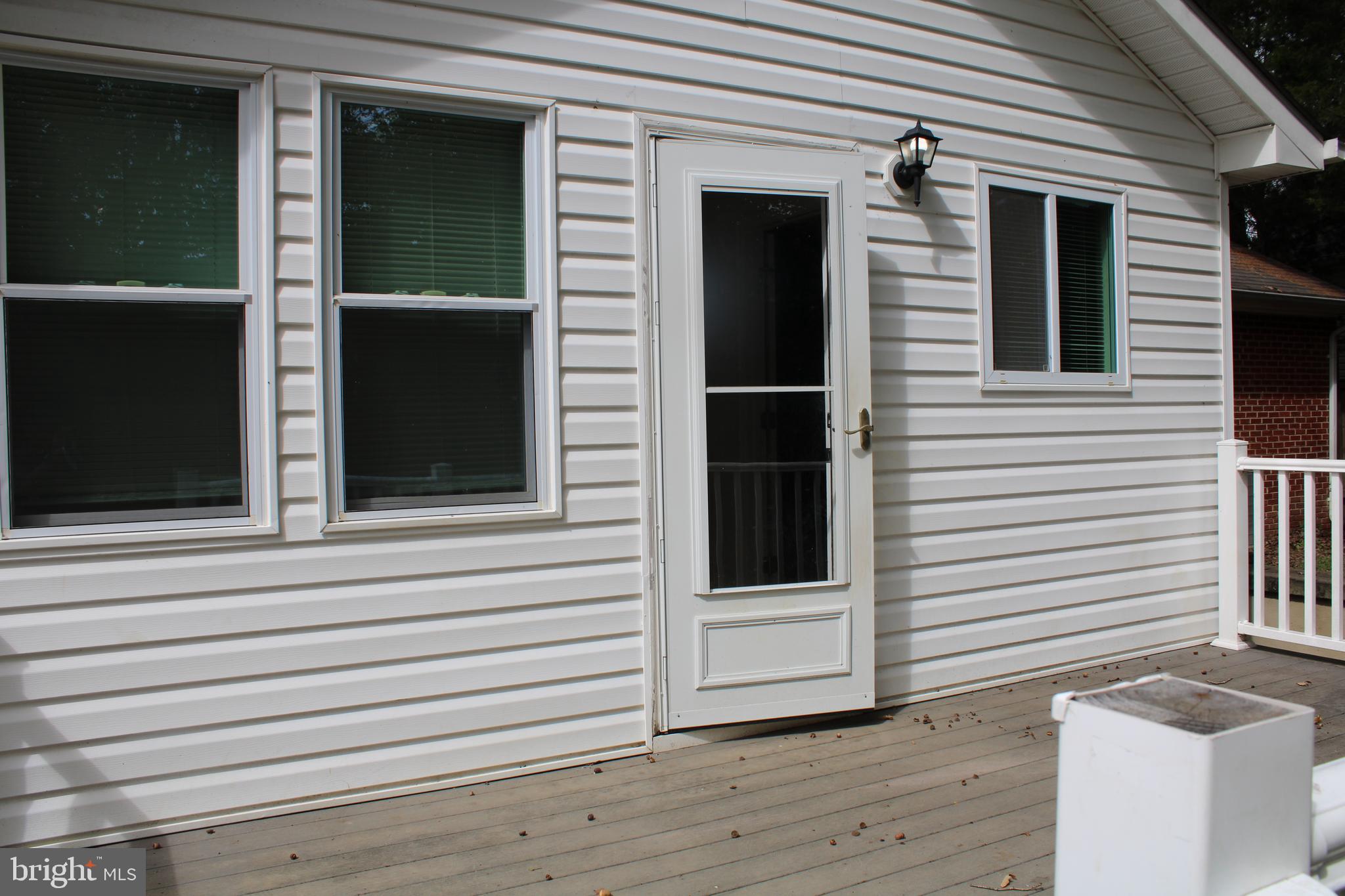 19115 Wayne Drive Triangle, VA 22172 - Photo 38 of 47 a view of front door