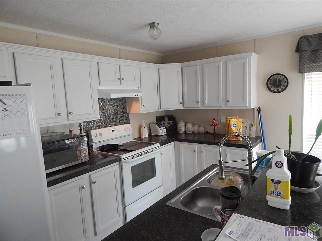 11450 Beco Road St. Amant, LA 70774 - Photo 2 of 8 Gallery Image 2