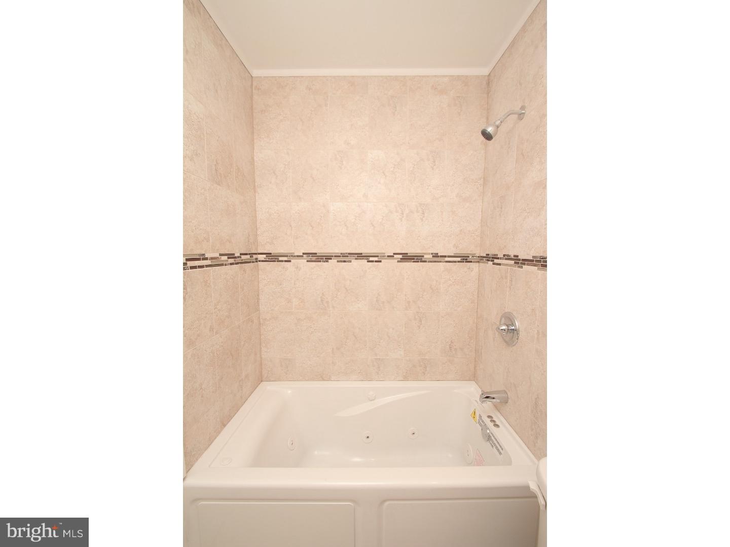 880 Wynnewood Road Philadelphia, PA 19151 - Photo 6 of 24 Gallery Image 6