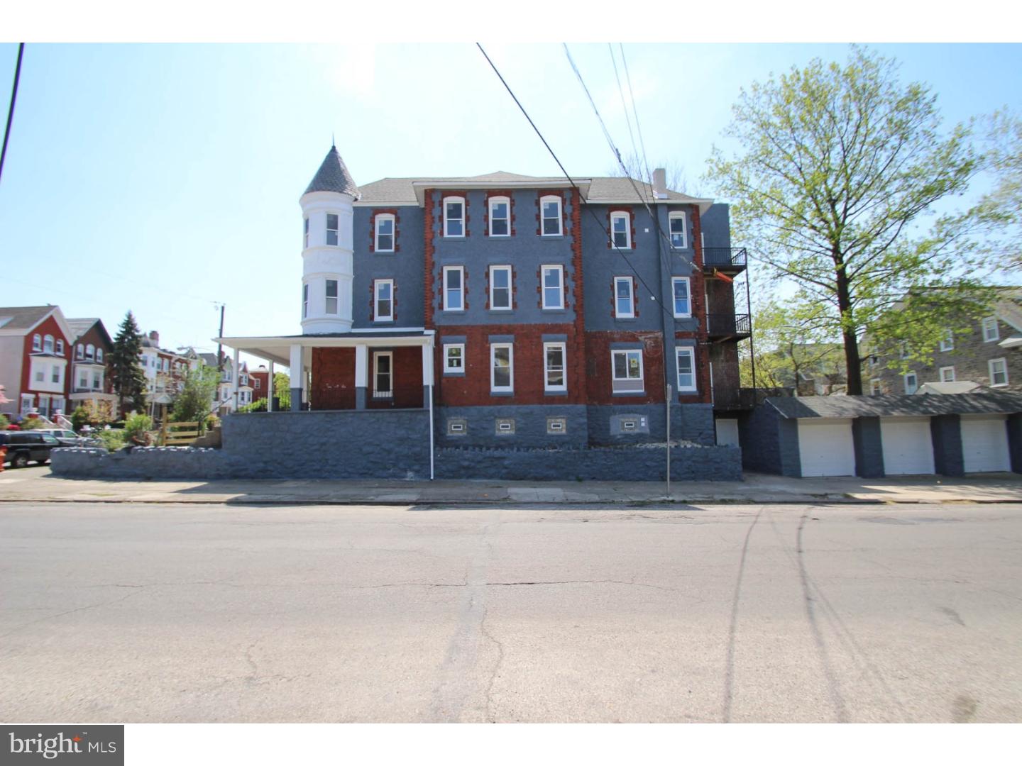 880 Wynnewood Road Philadelphia, PA 19151 - Photo 7 of 24 Gallery Image 7