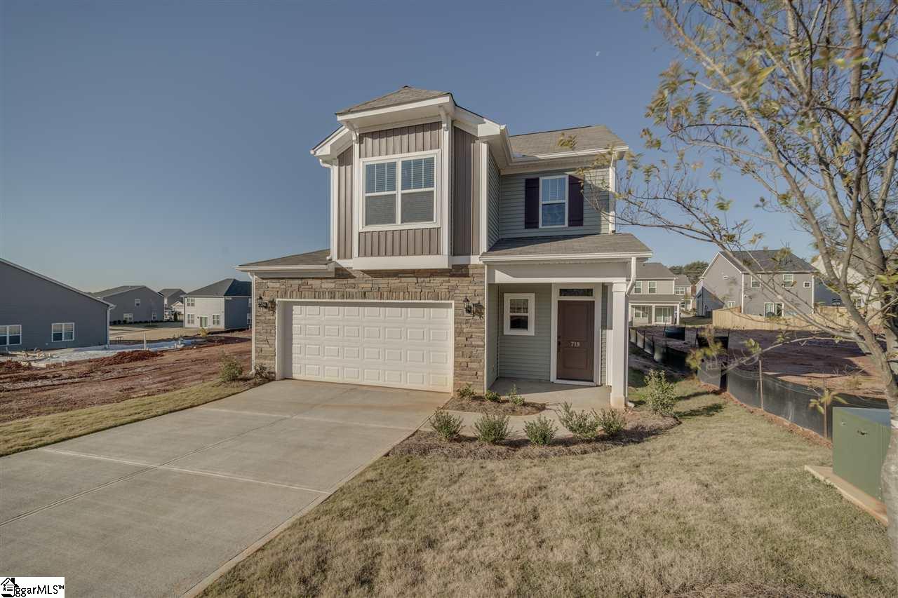 719 Hayden Lane Inman, SC 29349 - Photo 2 of 15