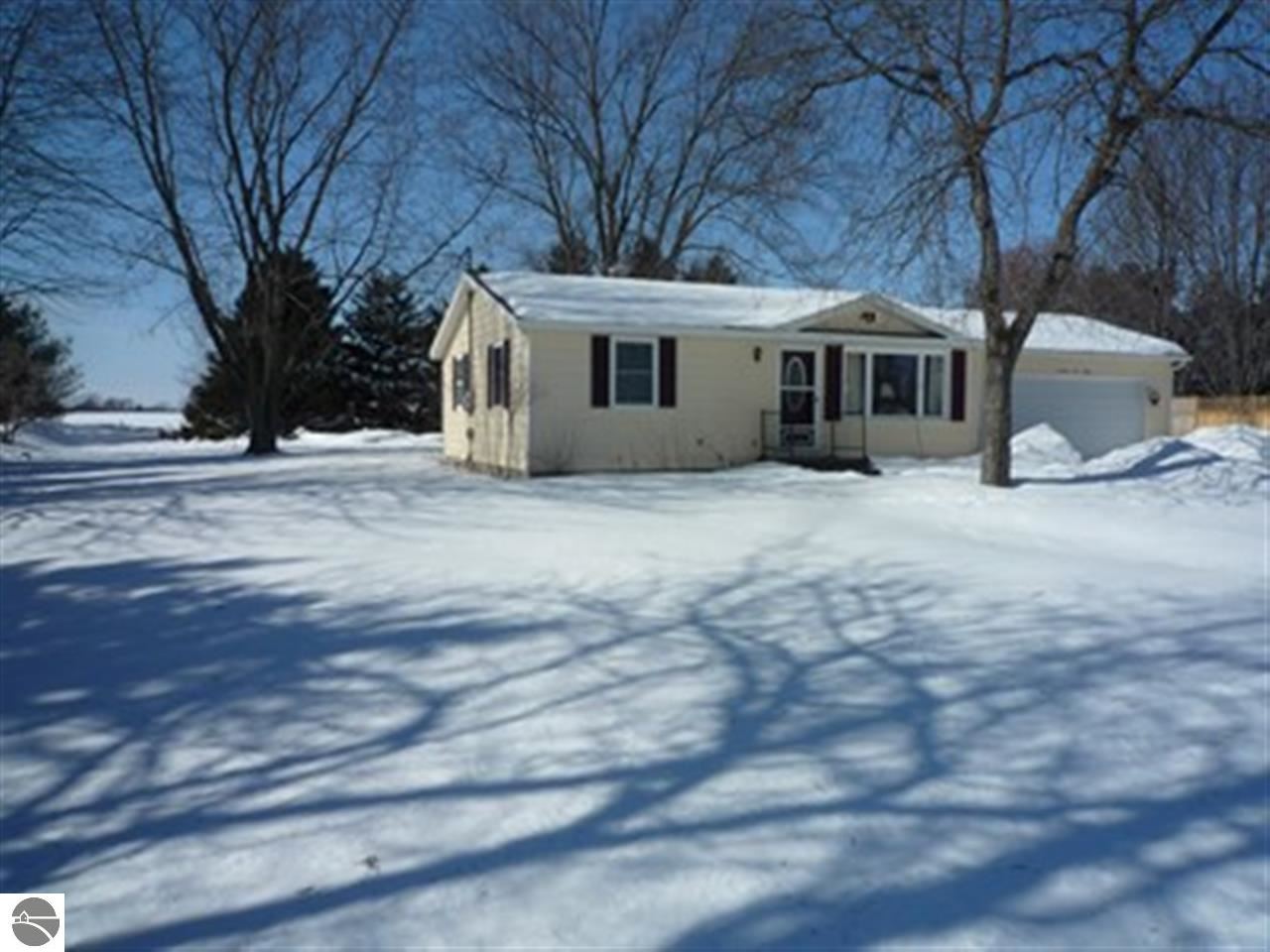 7530 South Mission Road Mount Pleasant, MI 48858 - Photo 15 of 22 1780869-15.JPG