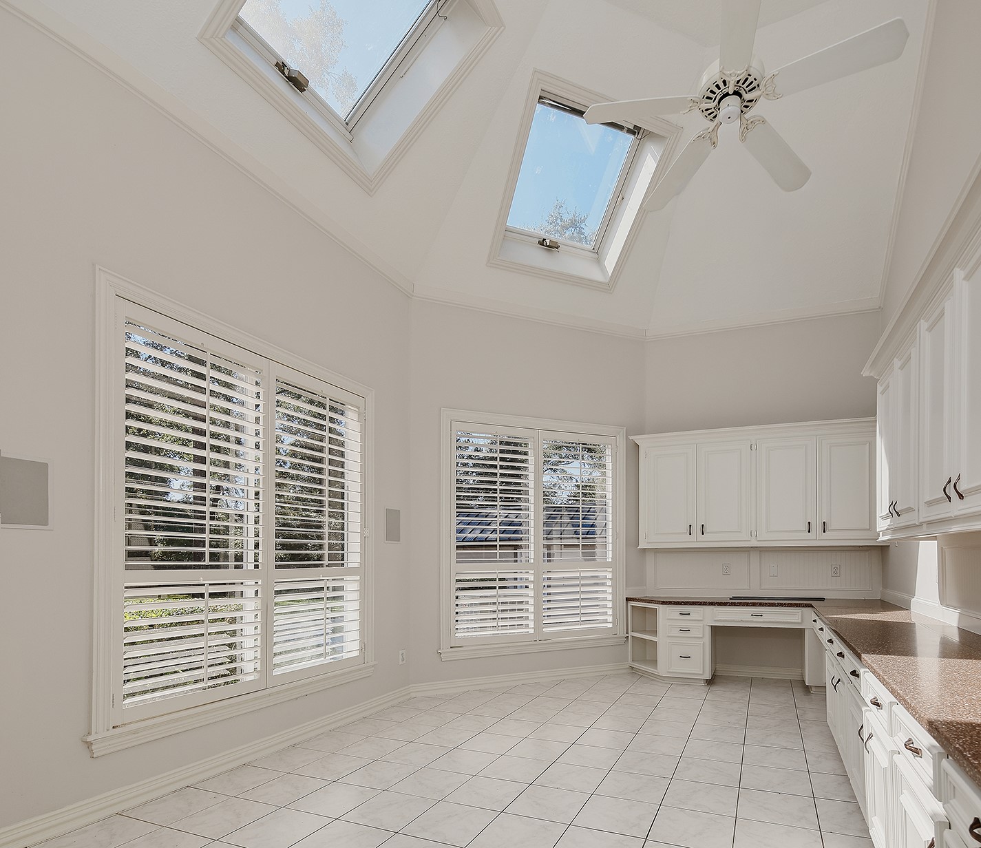 23508 Twin Oaks Drive Spring, TX 77389 - Photo 21 of 50 a view of kitchen with furniture and window