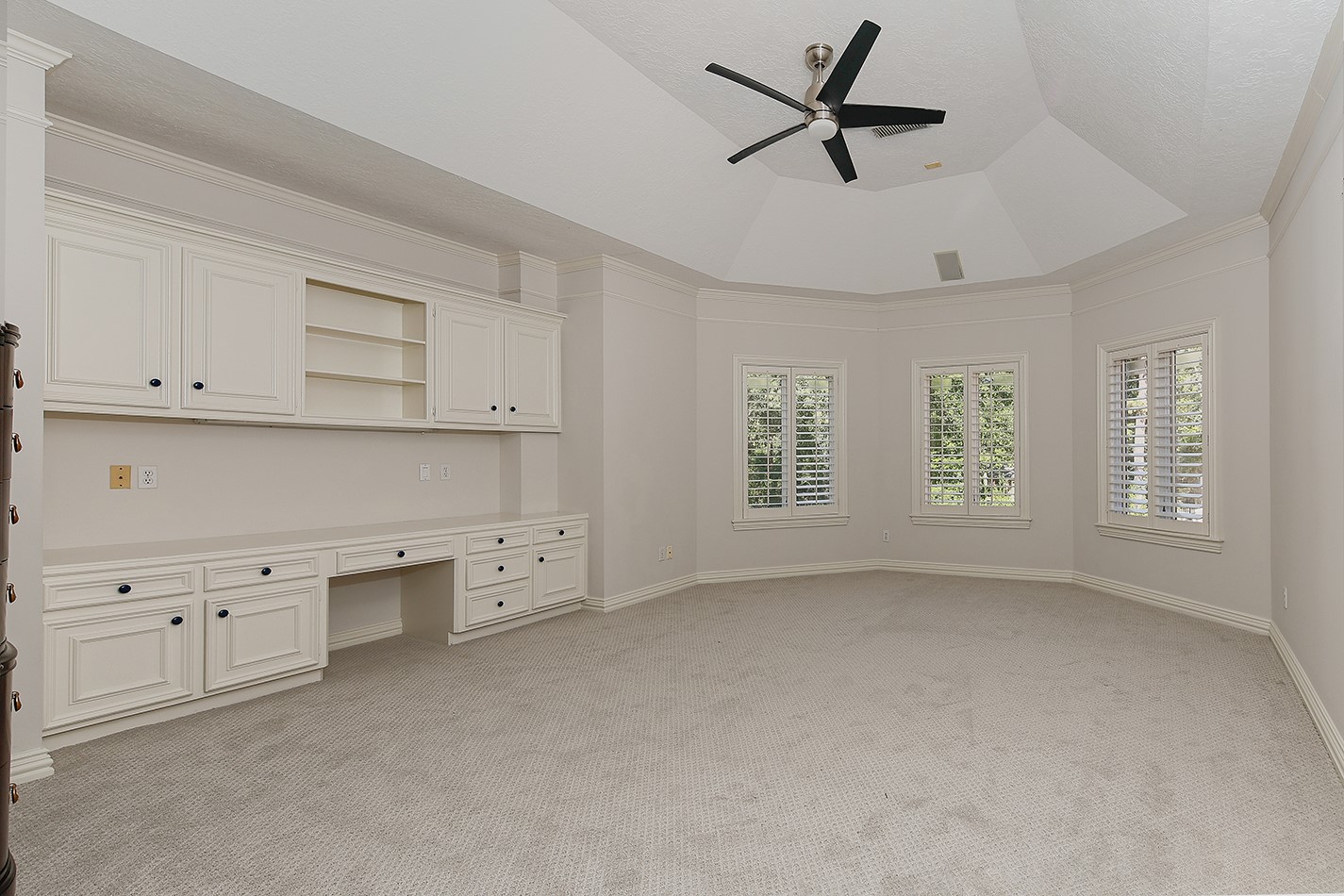 23508 Twin Oaks Drive Spring, TX 77389 - Photo 29 of 50 a view of cabinets and window in a room