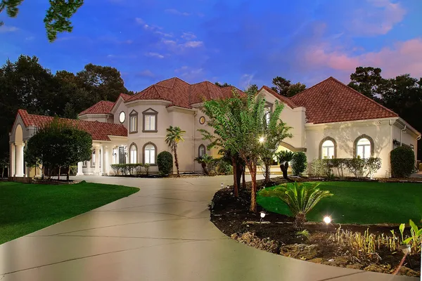 $2,399,900 | 23508 Twin Oaks Drive, Spring, TX 77389