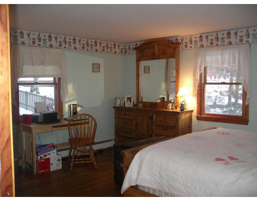 16 Pomeroy Road North Reading, MA 01864 - Photo 12 of 24 Gallery Image 12