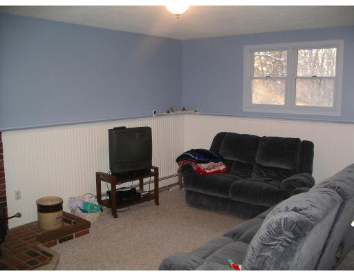 16 Pomeroy Road North Reading, MA 01864 - Photo 15 of 24 Gallery Image 15