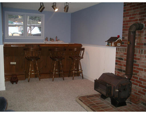 16 Pomeroy Road North Reading, MA 01864 - Photo 16 of 24 Gallery Image 16