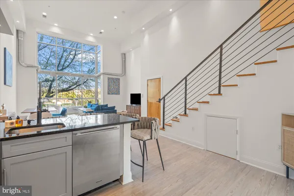 $6,900 | 1610 11th Street Northwest, Unit 3B, Washington, DC 20001