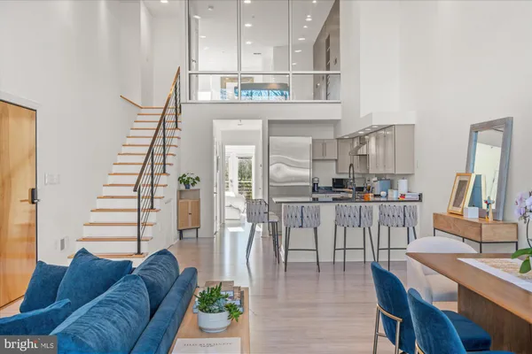 $6,900 | 1610 11th Street Northwest, Unit 3B, Washington, DC 20001