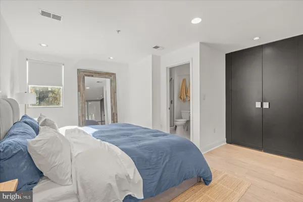 $6,900 | 1610 11th Street Northwest, Unit 3B, Washington, DC 20001