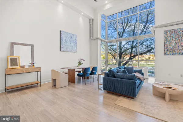 $6,900 | 1610 11th Street Northwest, Unit 3B, Washington, DC 20001