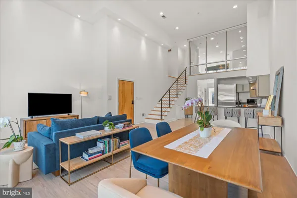 $6,900 | 1610 11th Street Northwest, Unit 3B, Washington, DC 20001