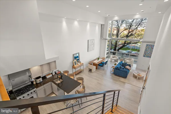 $6,900 | 1610 11th Street Northwest, Unit 3B, Washington, DC 20001