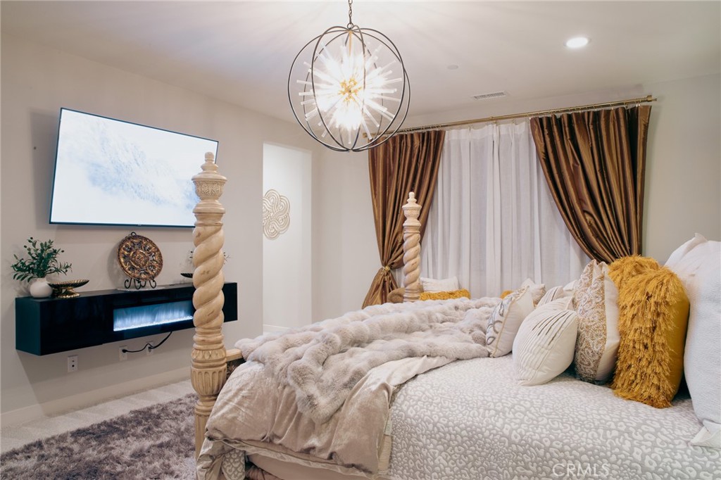 28618 Bloom Lane Saugus, CA 91350 - Photo 18 of 43