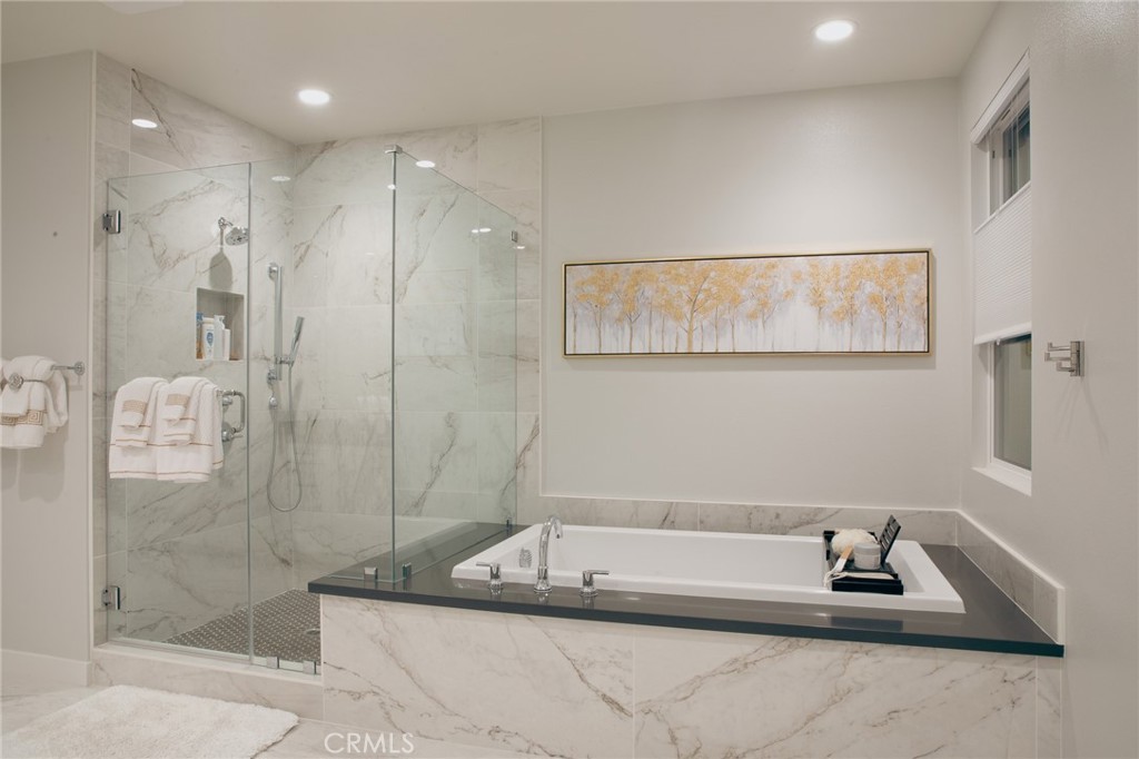 28618 Bloom Lane Saugus, CA 91350 - Photo 26 of 43