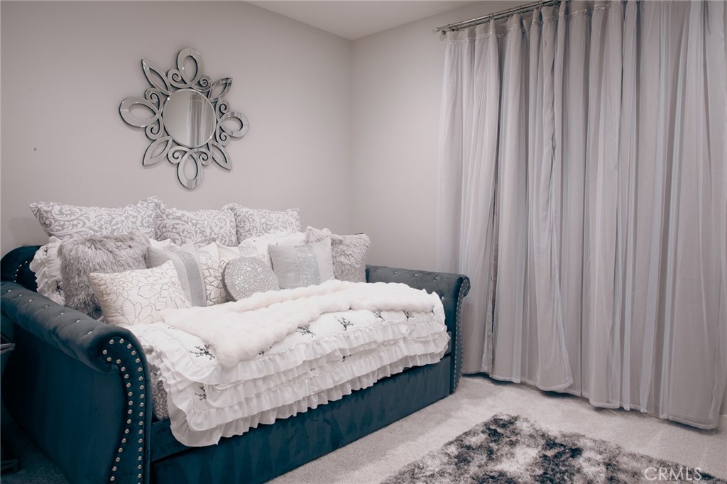 28618 Bloom Lane Saugus, CA 91350 - Photo 35 of 43