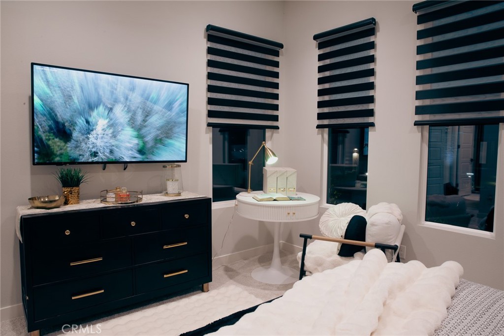 28618 Bloom Lane Saugus, CA 91350 - Photo 36 of 43