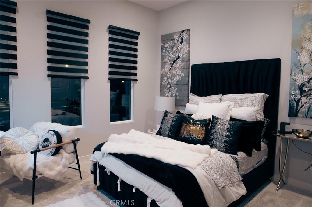 28618 Bloom Lane Saugus, CA 91350 - Photo 37 of 43