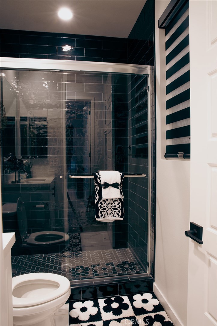 28618 Bloom Lane Saugus, CA 91350 - Photo 38 of 43