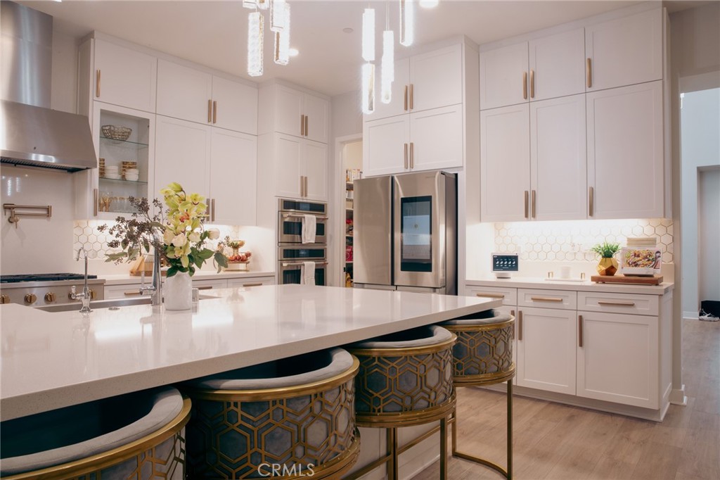 28618 Bloom Lane Saugus, CA 91350 - Photo 8 of 43