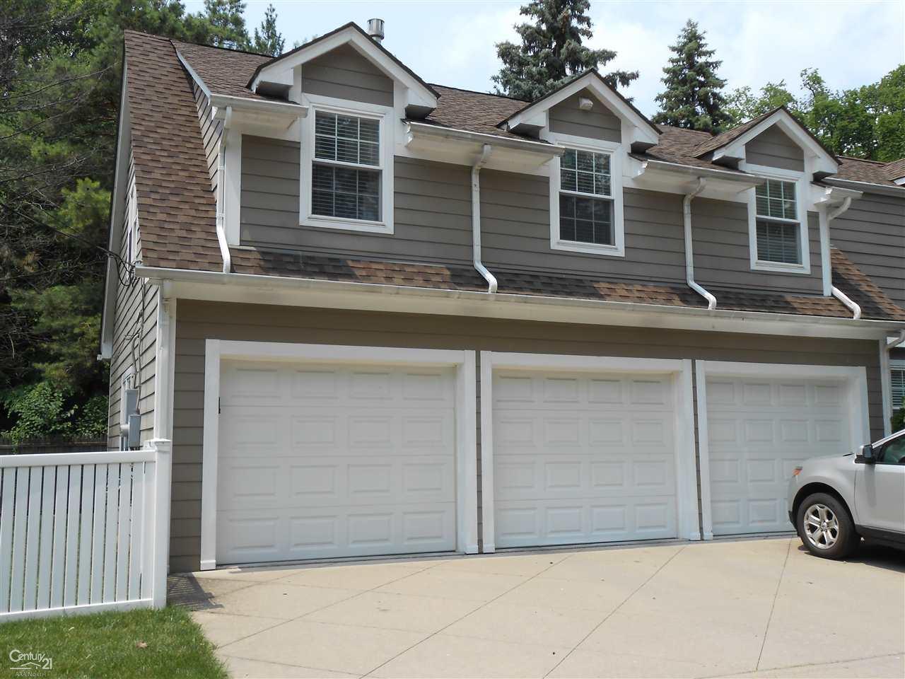 857 Hawthorne Road Grosse Pointe Woods, MI 48236 - Photo 40 of 44