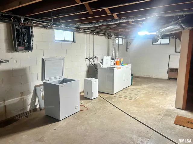 $155,000 | 109 Patton Drive, Elizabethtown, IL 62931