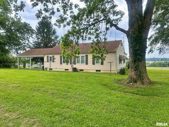 $155,000 | 109 Patton Drive, Elizabethtown, IL 62931