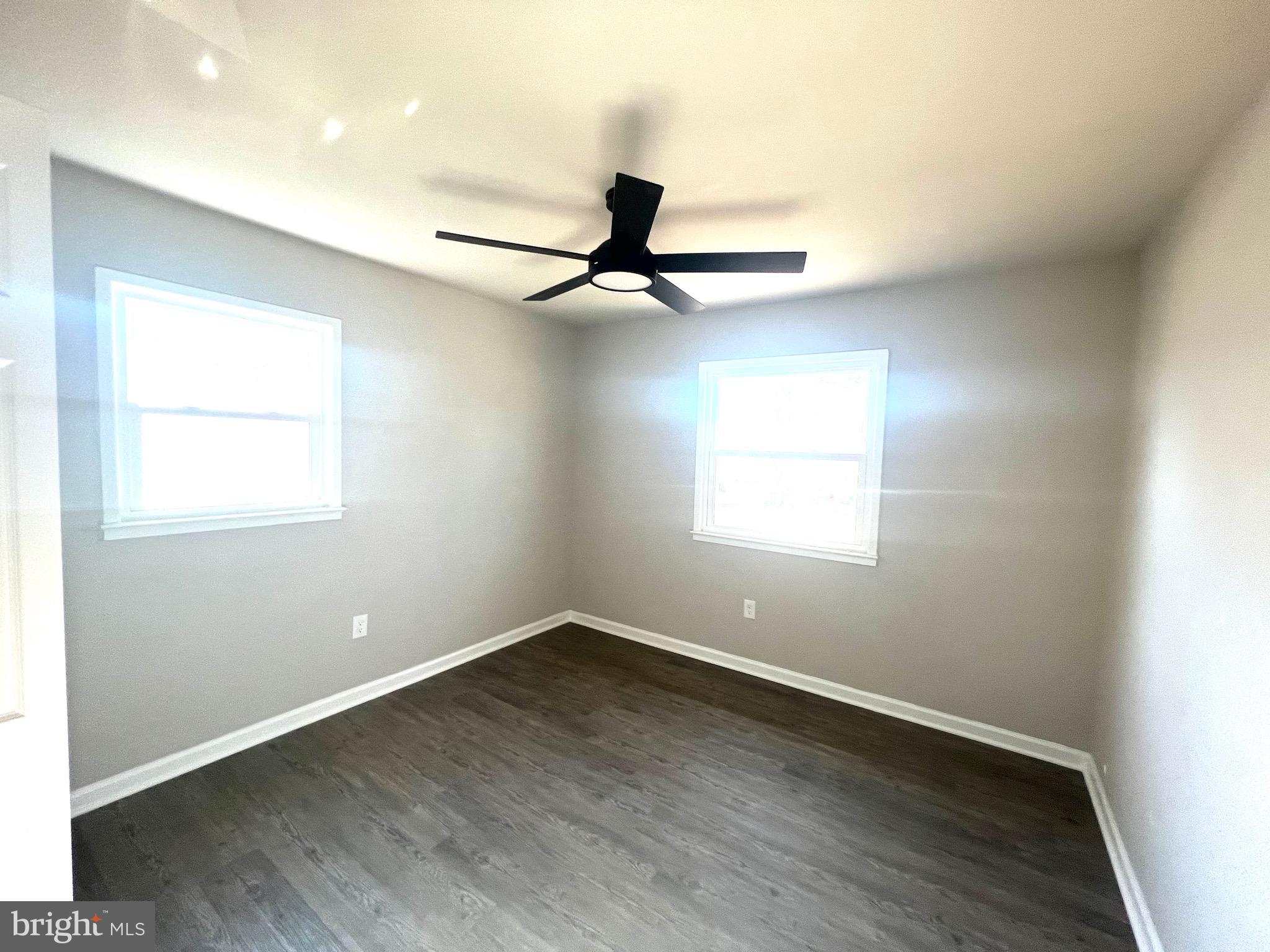 13839 Delaney Road Woodbridge, VA 22193 - Photo 16 of 48 Gallery Image 16