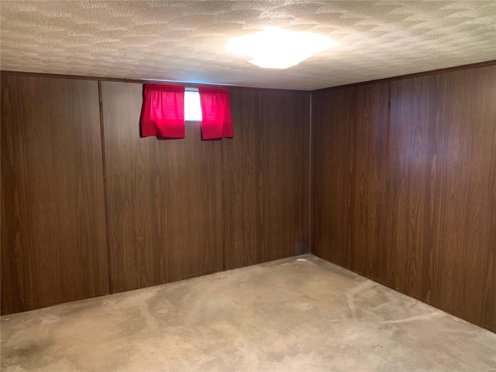 901 Stiening Street Waterloo, IL 62298 - Photo 11 of 22 Gallery Image 11