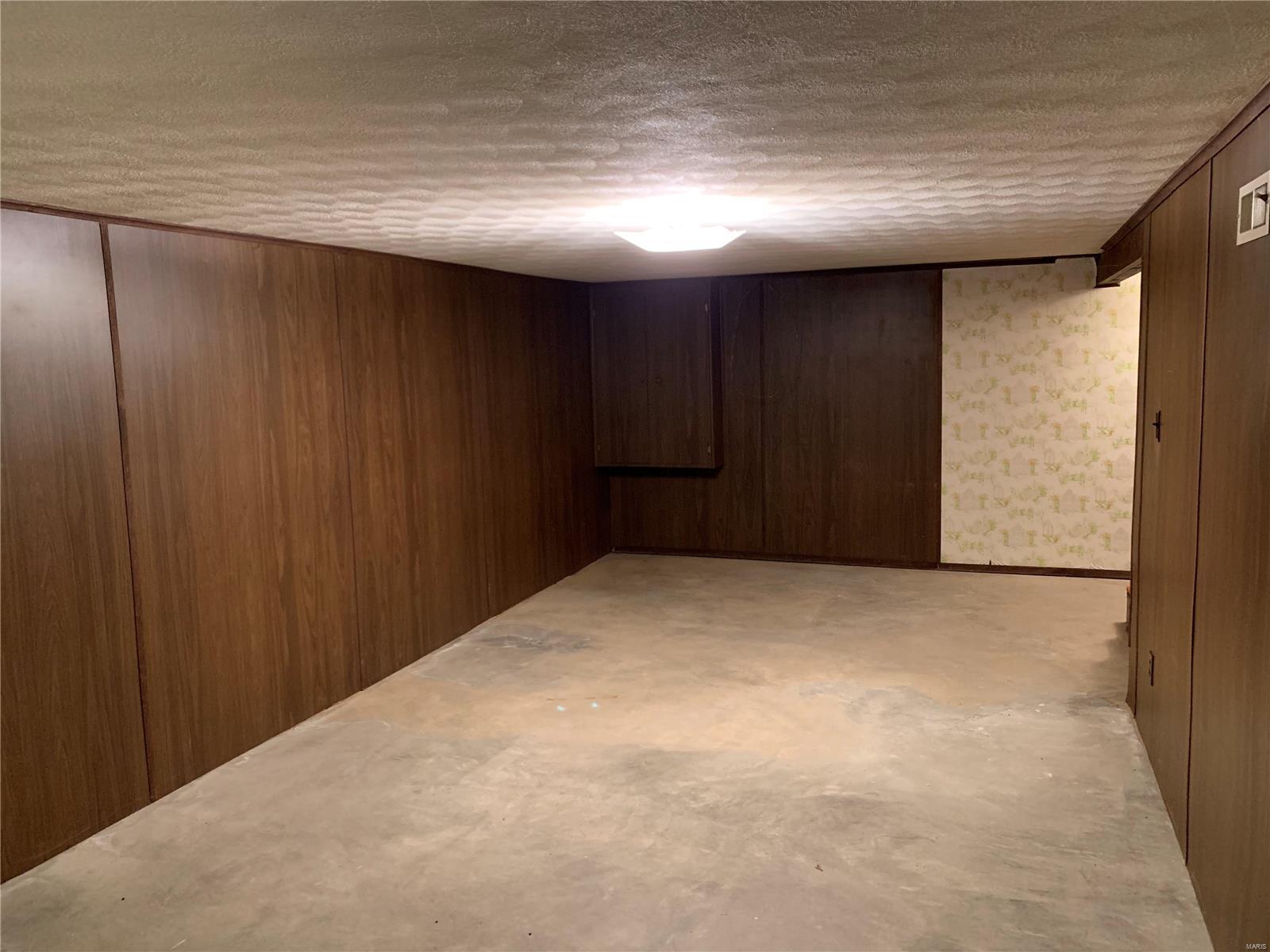 901 Stiening Street Waterloo, IL 62298 - Photo 12 of 22 Gallery Image 12