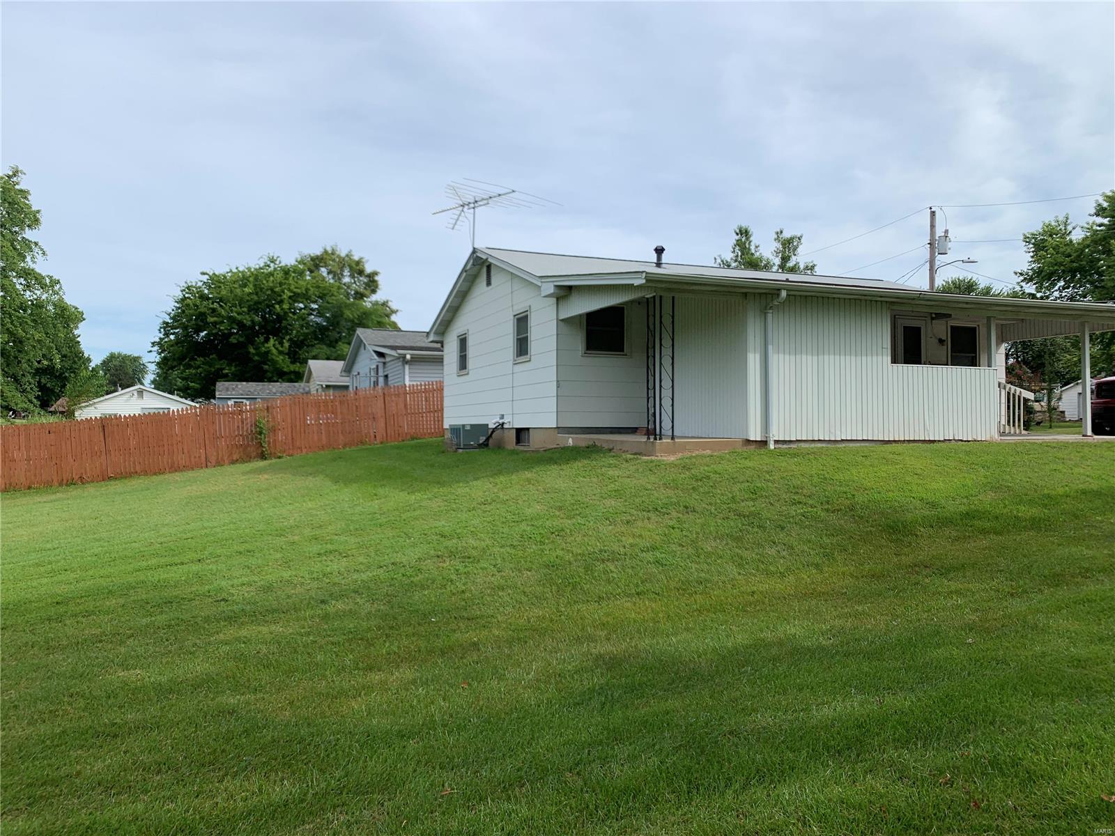 901 Stiening Street Waterloo, IL 62298 - Photo 15 of 22 Gallery Image 15