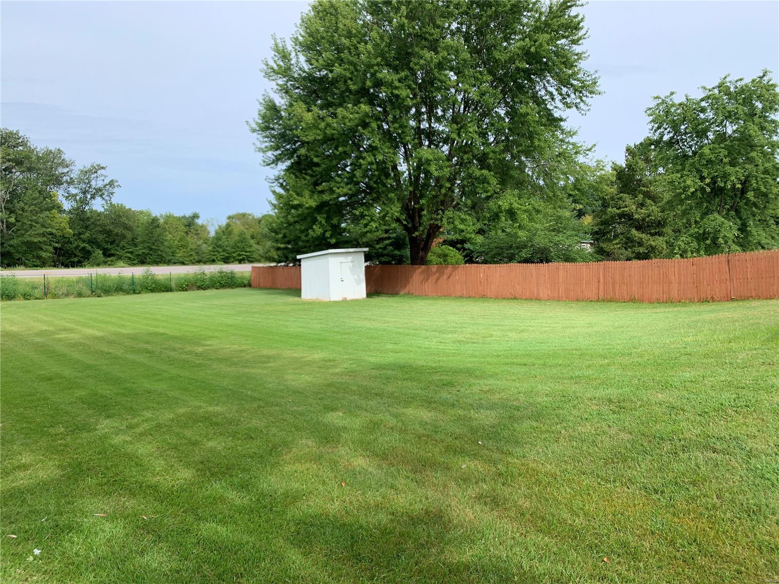 901 Stiening Street Waterloo, IL 62298 - Photo 17 of 22 Gallery Image 17