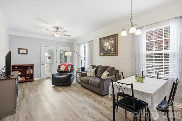 $220,000 | 528 Appeldoorn Circle, Asheville, NC 28803