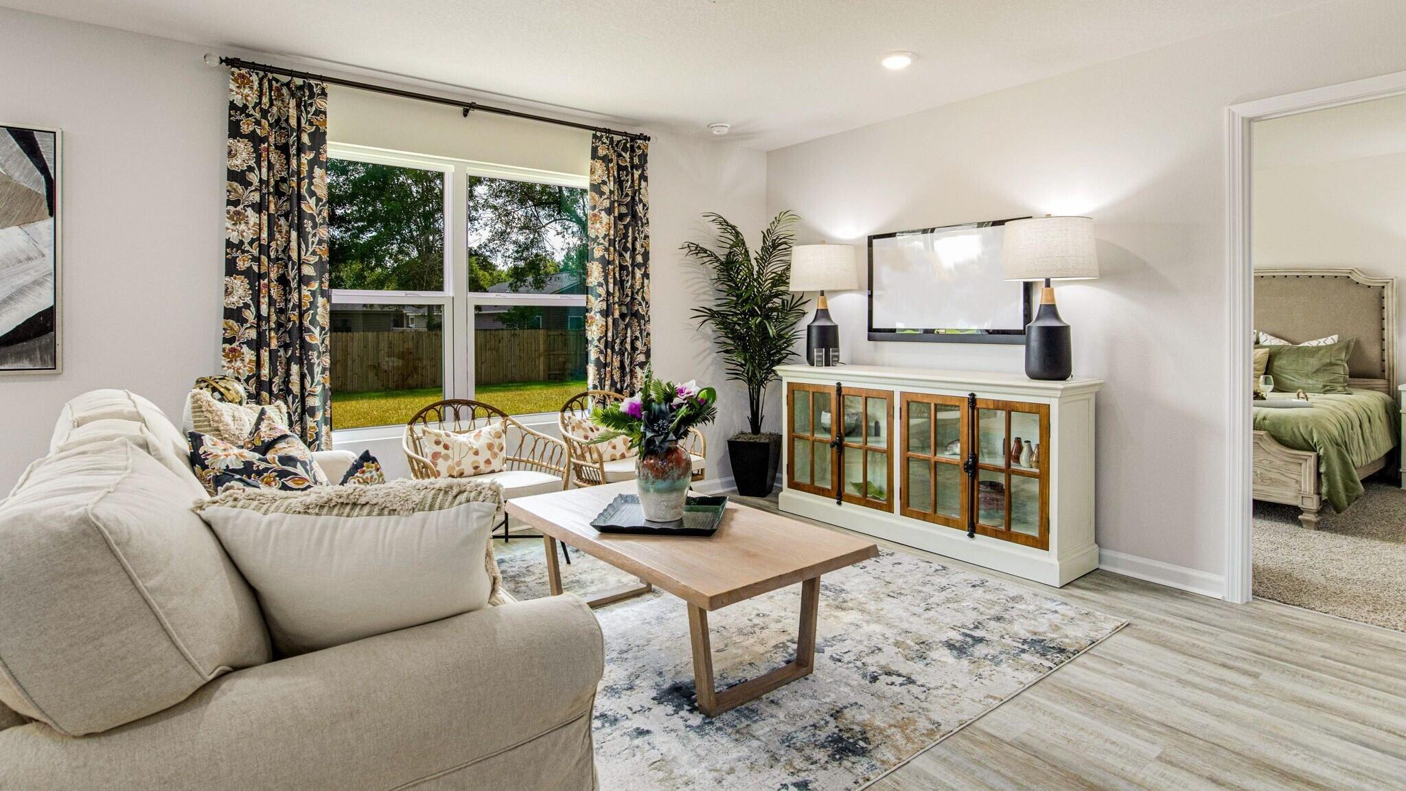 3406 Phoenix Court Crestview, FL 32539 - Photo 9 of 31 a living room with furniture and a window