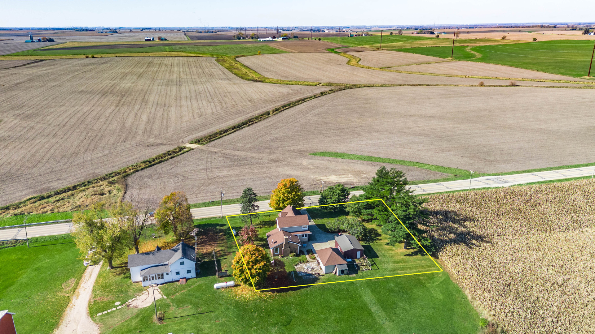 29290 Glidden Road Kingston, IL 60145 - Photo 33 of 38 a view of a swimming pool with a yard