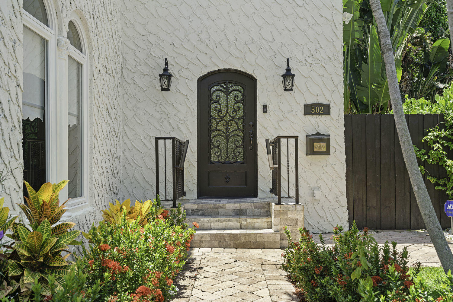 502 38th Street West Palm Beach, FL 33407 - Photo 28 of 30 Front door.