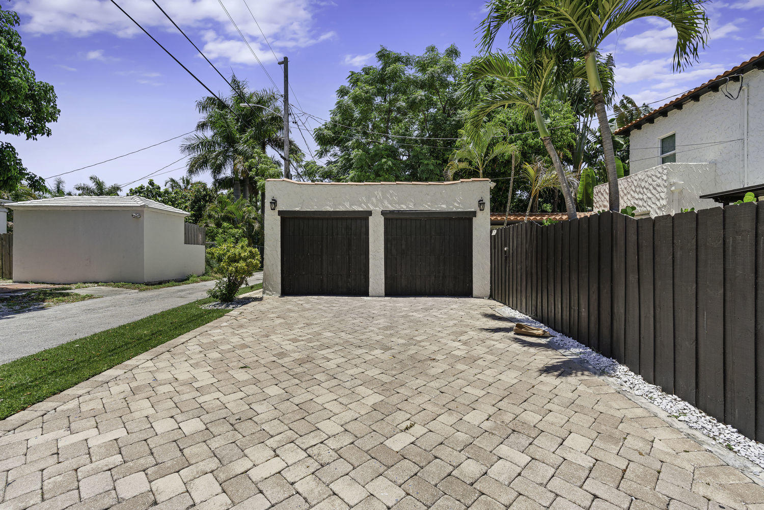 502 38th Street West Palm Beach, FL 33407 - Photo 30 of 30 2 car garage and driveway.