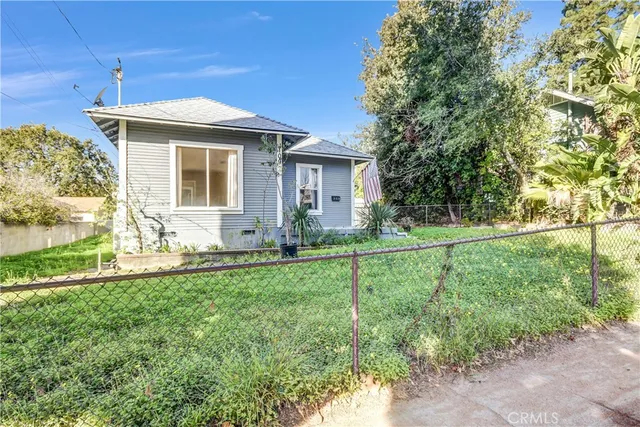 $4,500 | 109 North Lima Street, Sierra Madre, CA 91024