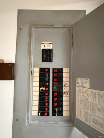 $209,000 | 8051 North Cardinal Road, Walkerton, IN 46574