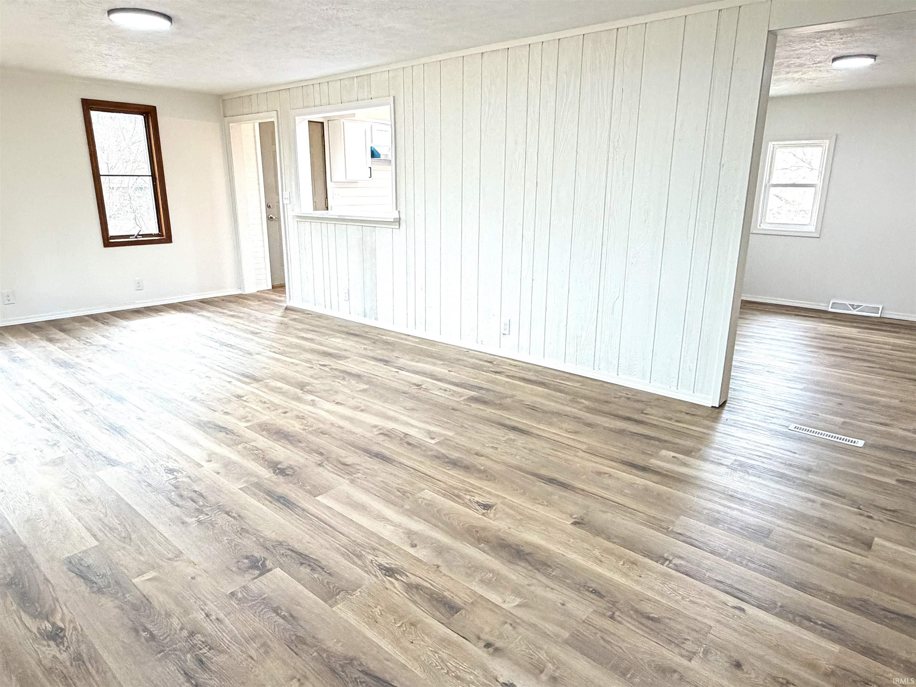 8051 North Cardinal Road Walkerton, IN 46574 - Photo 3 of 26