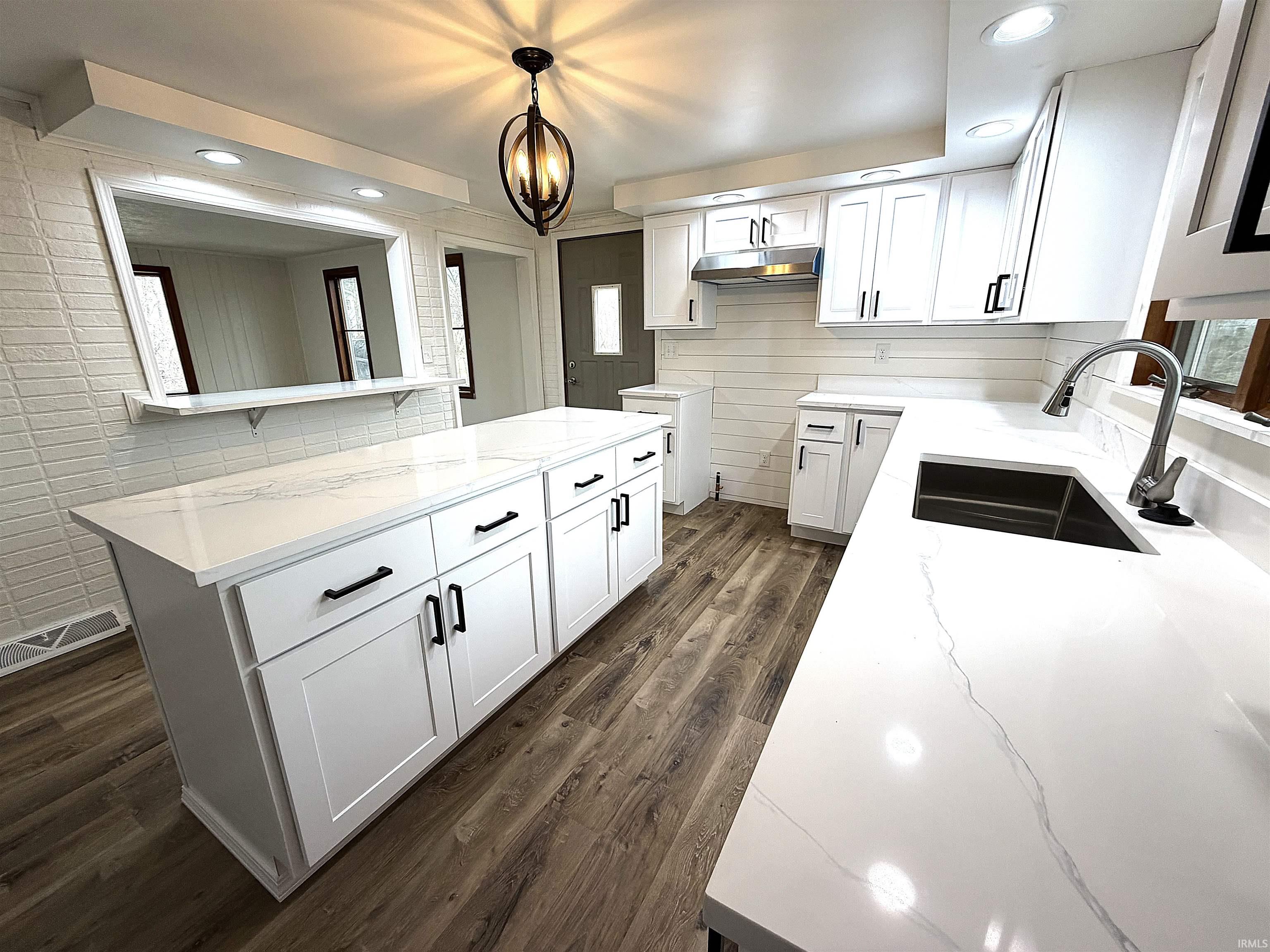 8051 North Cardinal Road Walkerton, IN 46574 - Photo 7 of 26