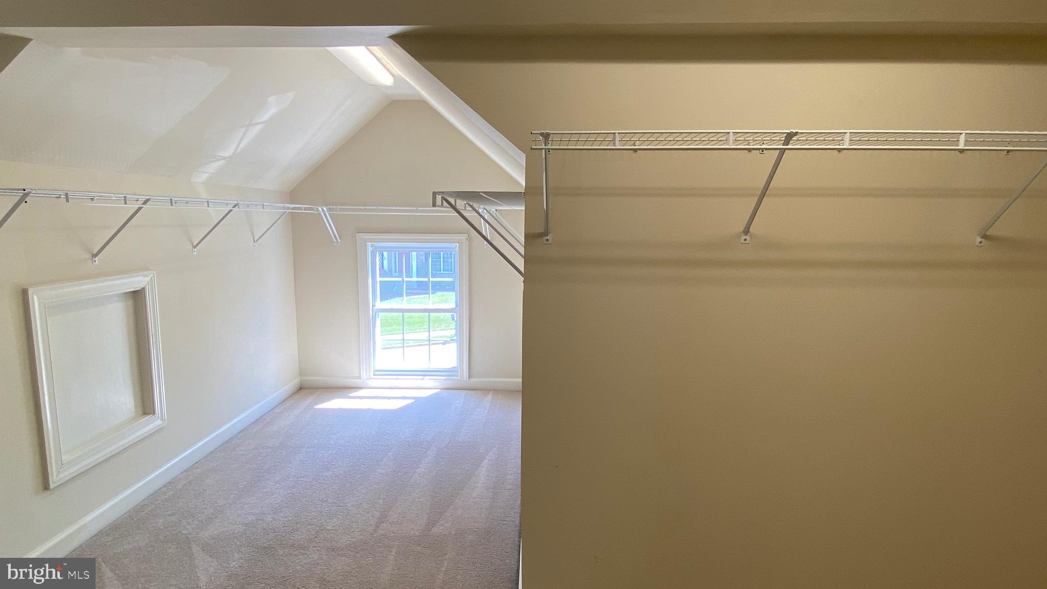 3325 Dondis Creek Drive Triangle, VA 22172 - Photo 15 of 29