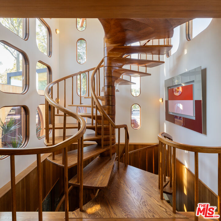 126 Summit Road La Verne, CA 91750 - Photo 27 of 34