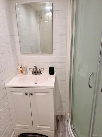 $1,700 | 249-48 148th Avenue | Rosedale