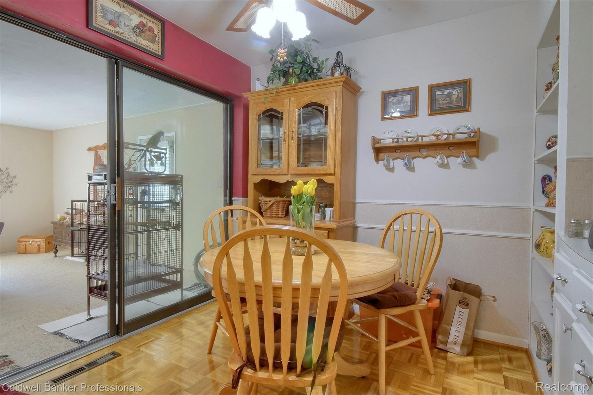 13140 Lenmoore Road Belleville, MI 48111 - Photo 10 of 31 10-Breakfast Nook.jpg