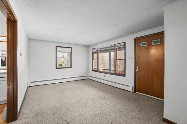 $1,900 | 35 West Wrentham Road, Unit 3, Cumberland, RI 02864