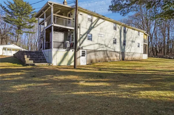 $1,900 | 35 West Wrentham Road, Unit 3, Cumberland, RI 02864