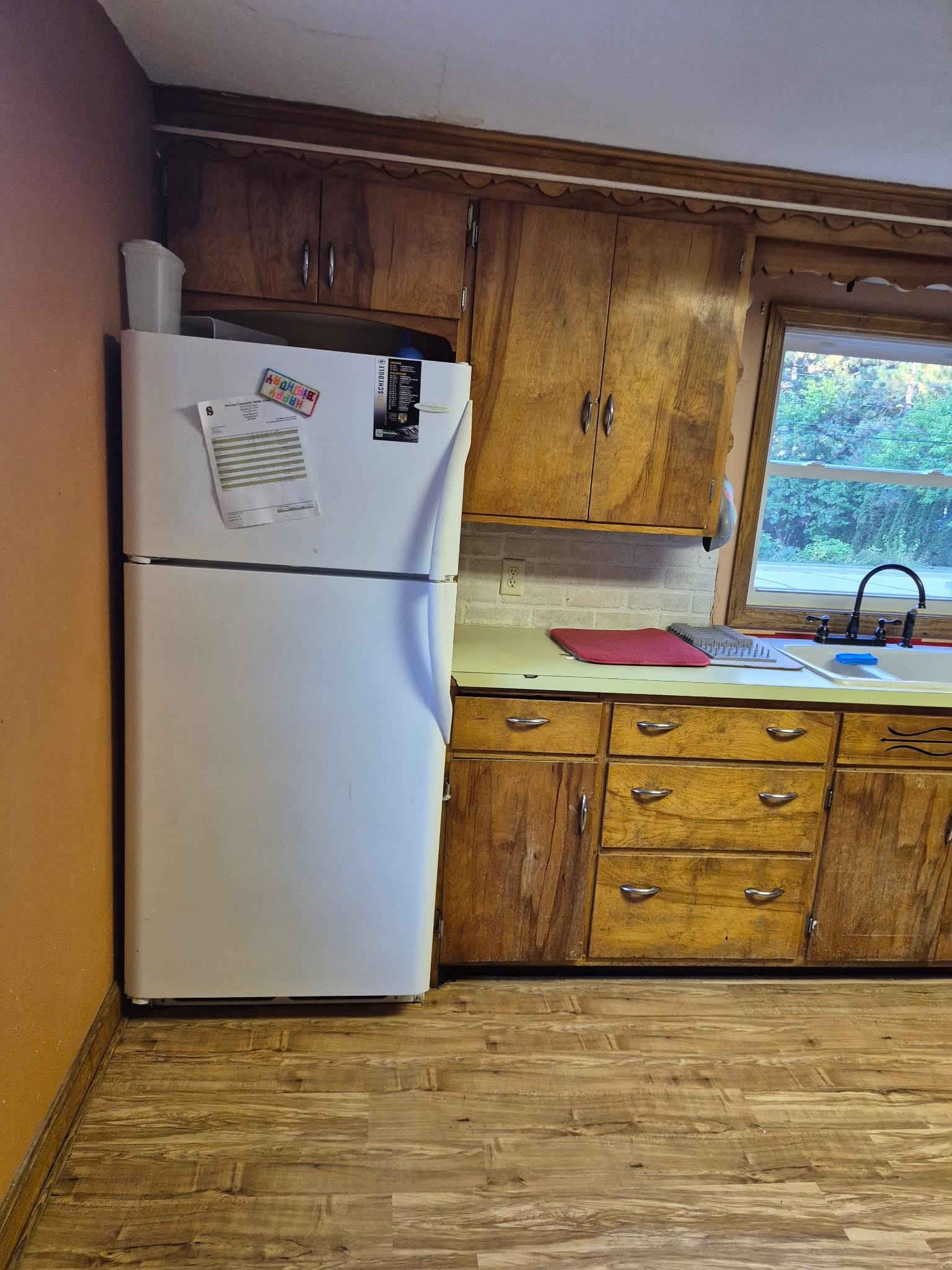 212 Highview Avenue Shawano, WI 54166 - Photo 18 of 21